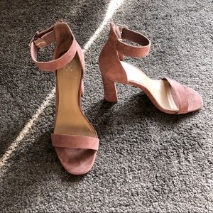 Vince Camuto Pink Suede Heels SZ 7.5